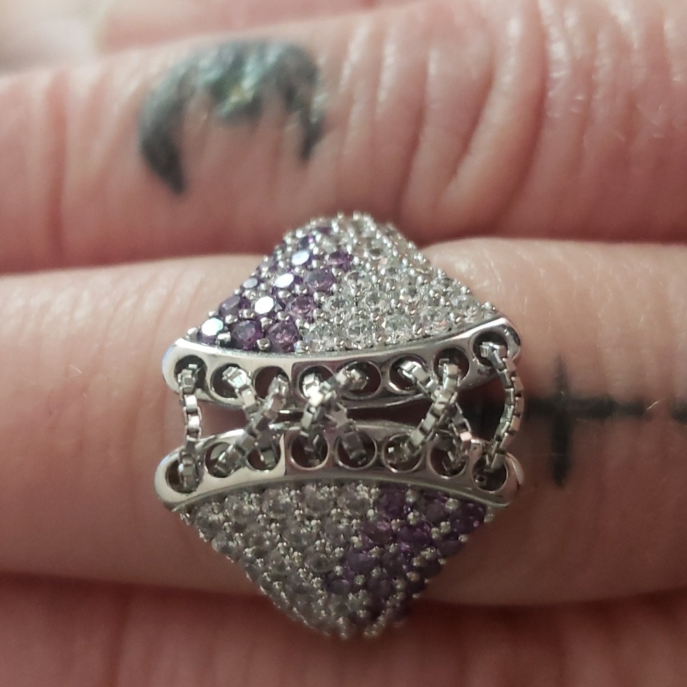 Ring - Picture 4 of 4